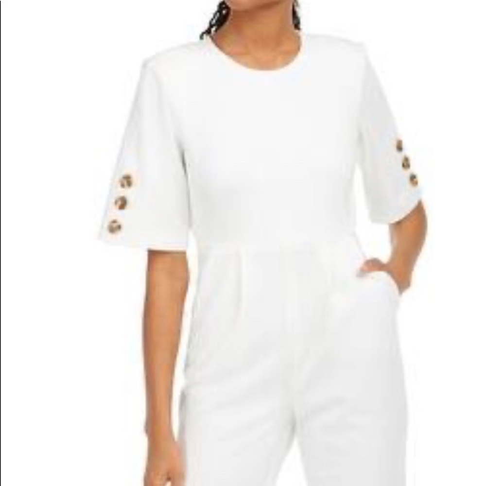 Calvin Klein Winter White Zippered Pocketed Short Sleeve Jewel neck jumpsuit